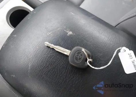 2013 Toyota Tacoma Base V6 from USA, damaged, VIN 3TMMU4FN9DM055632